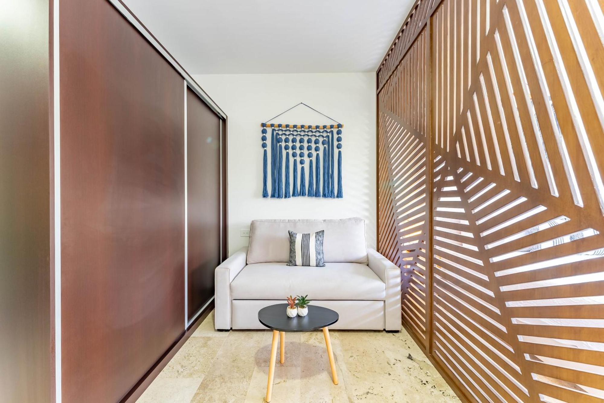Menesse Apartments Тулум Екстериор снимка