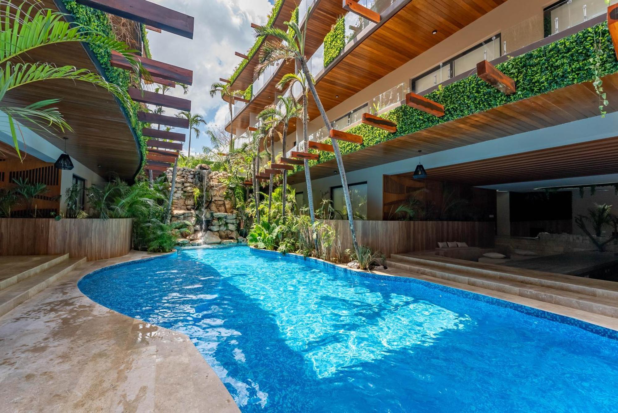 Menesse Apartments Тулум Екстериор снимка