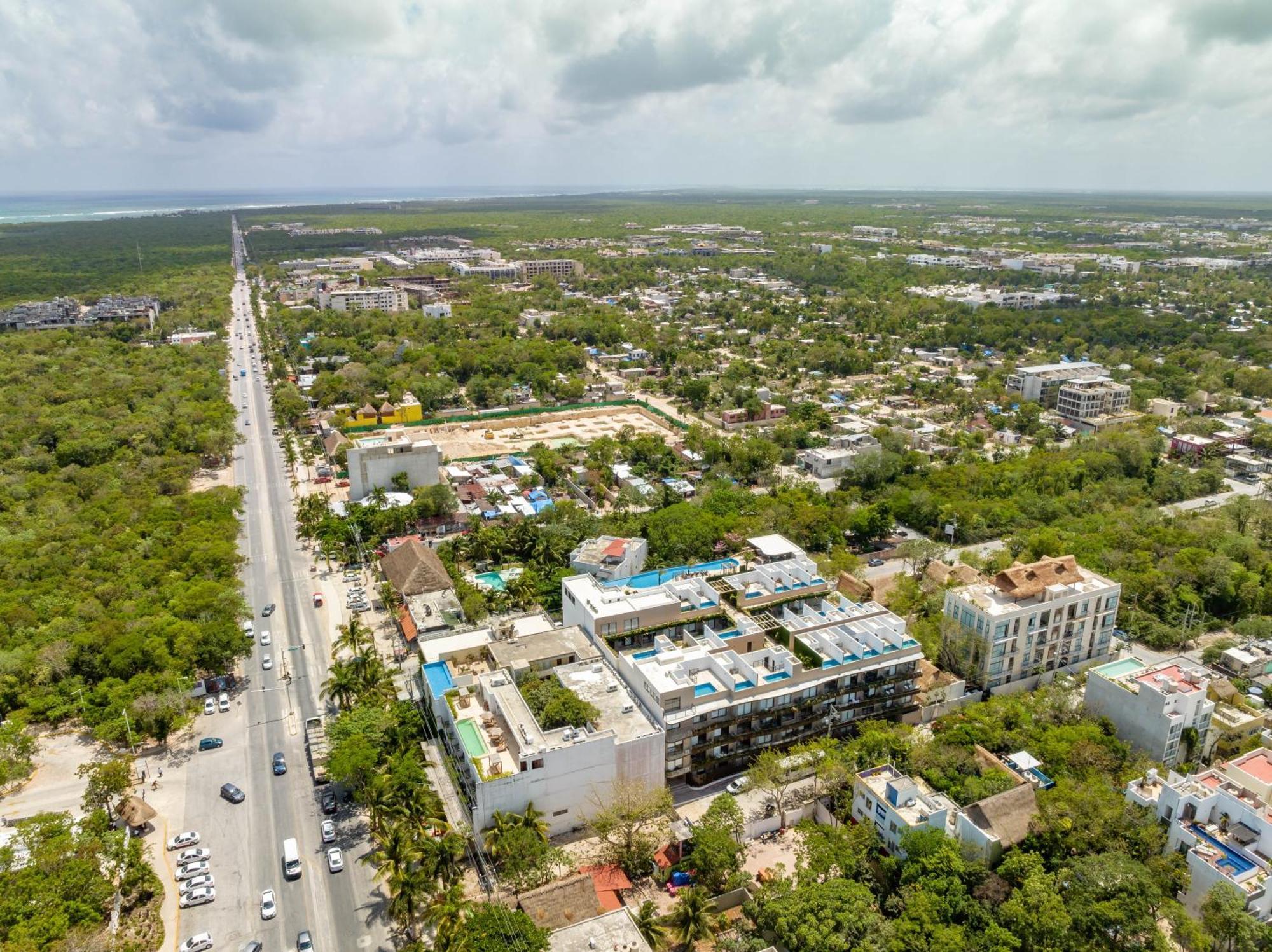 Menesse Apartments Тулум Екстериор снимка
