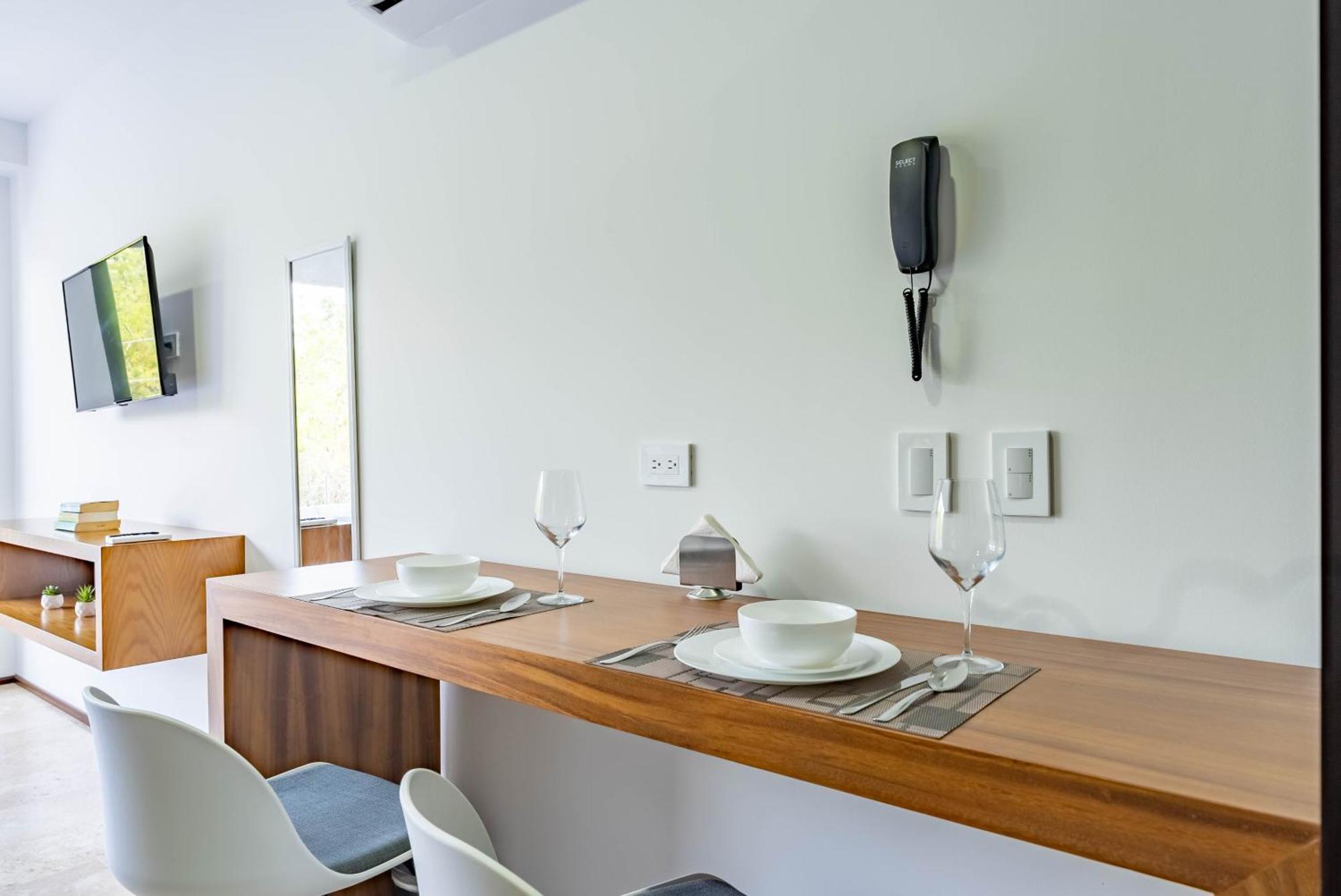 Menesse Apartments Тулум Екстериор снимка