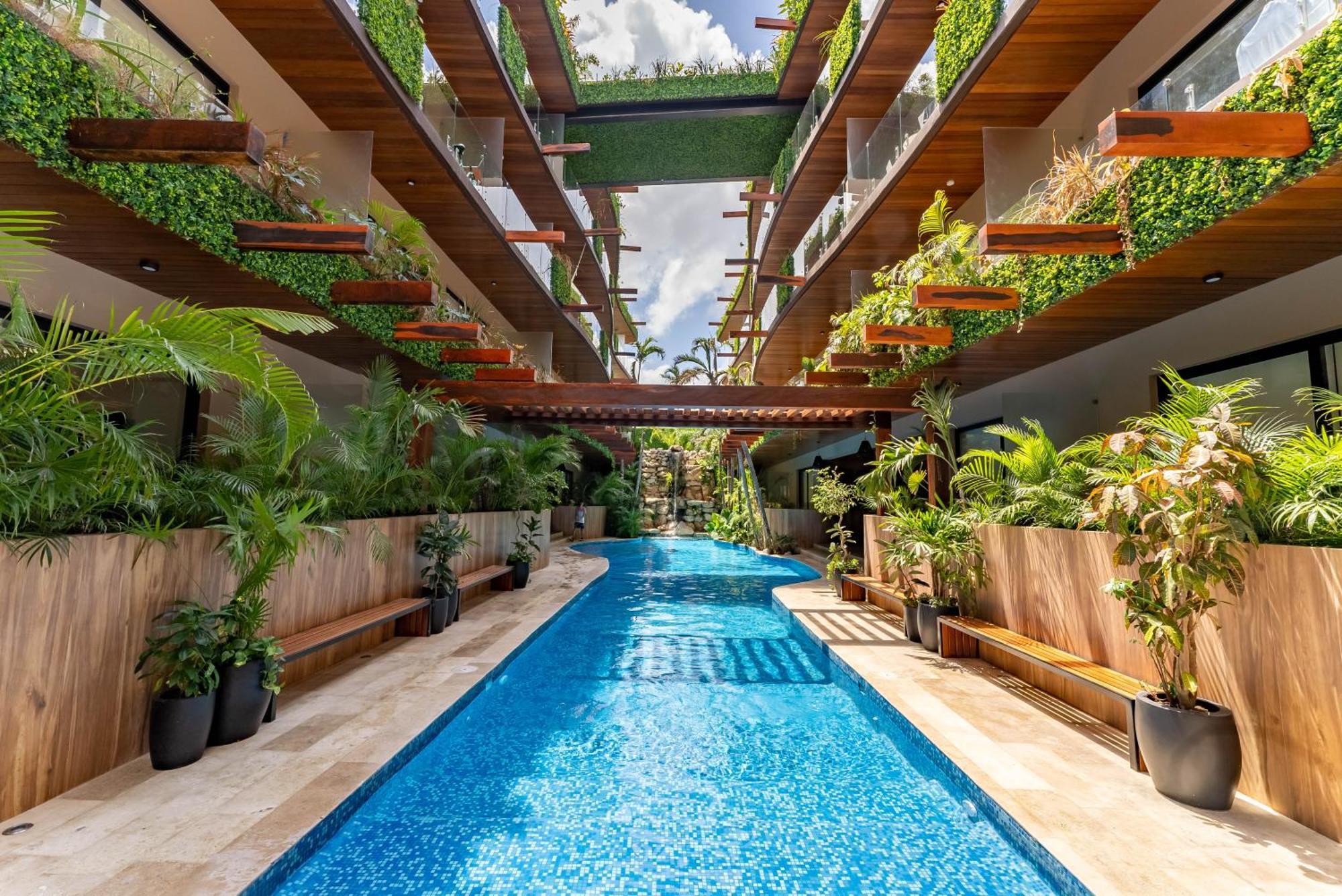 Menesse Apartments Тулум Екстериор снимка