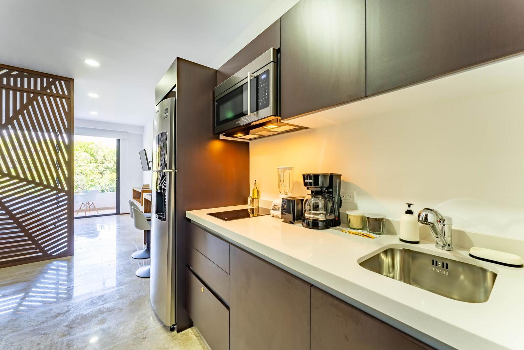 Menesse Apartments Тулум Екстериор снимка