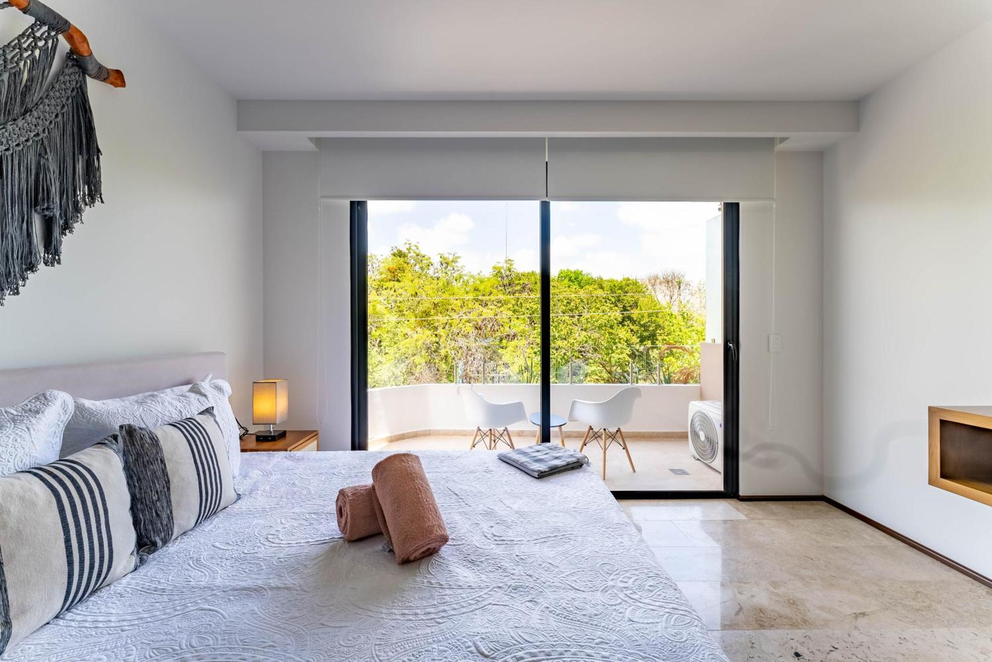 Menesse Apartments Тулум Екстериор снимка