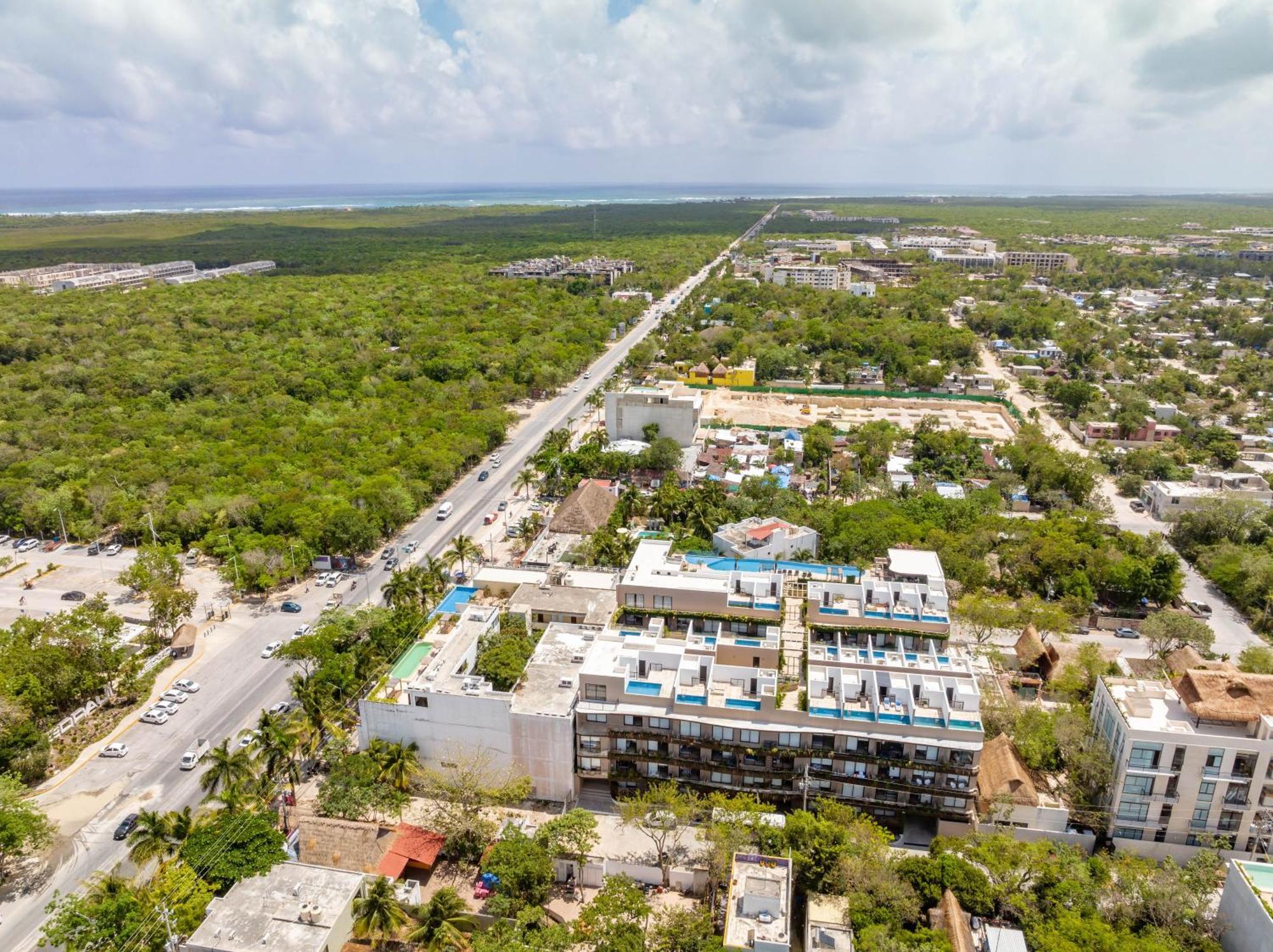 Menesse Apartments Тулум Екстериор снимка